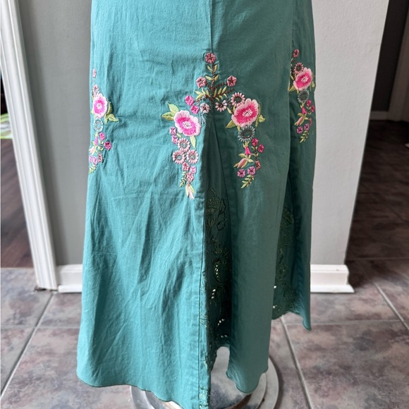 Betsey Johnson floral embroidery halter dress - Picture 15 of 16